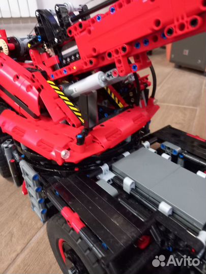 Lego Technic 42082