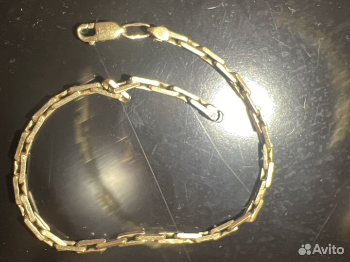 Золотой браслет
