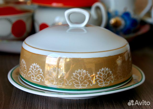 Маслёнки фарфоровые