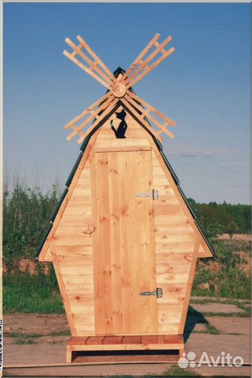 Уличный туалет деревянный OOR