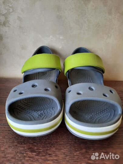 Сандалии crocs c12