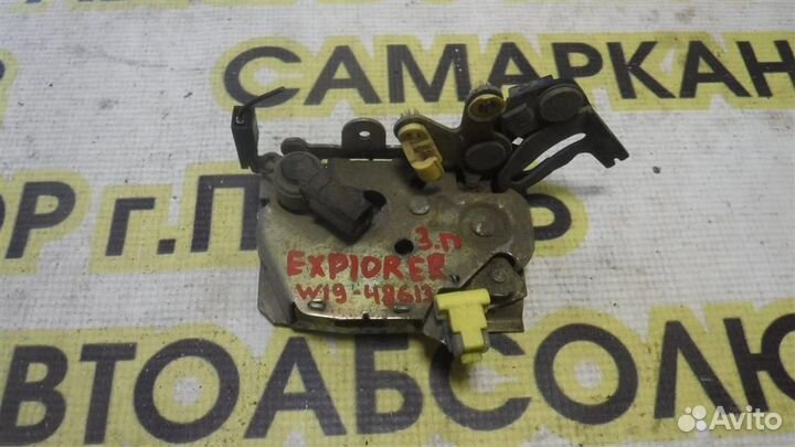 Замок двери задней правой Ford Explorer II (UN105