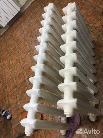 Продам чугунные батареи