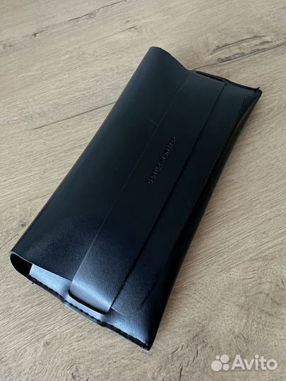 Солнцезащитные очки женские брендовые