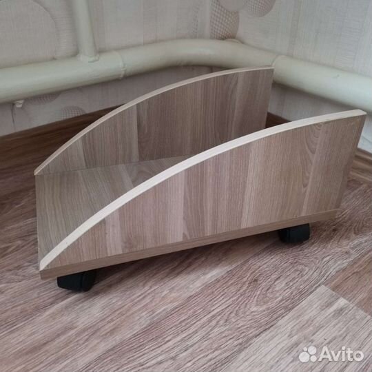 Компьютерный стол угловой
