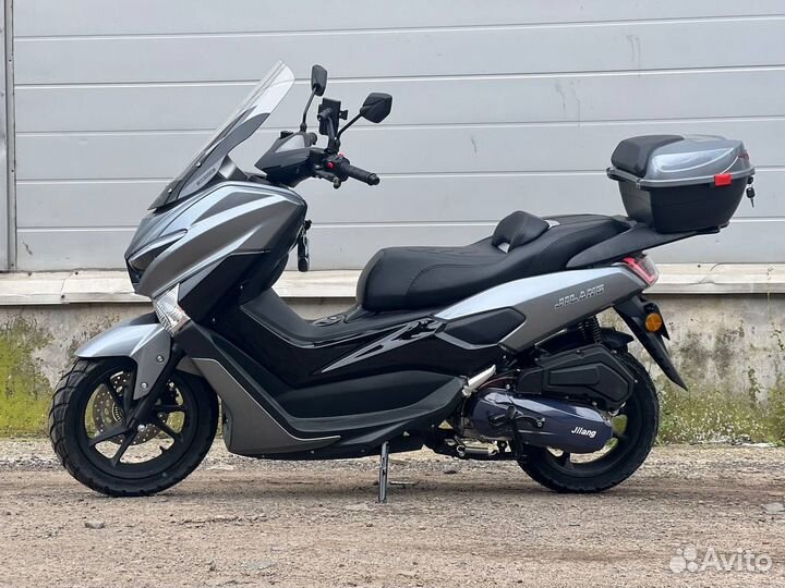 Новый скутер Jilang Макс Про (175 куб) Max