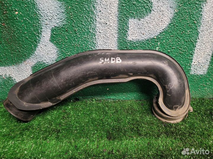 Патрубок на ford Focus 2