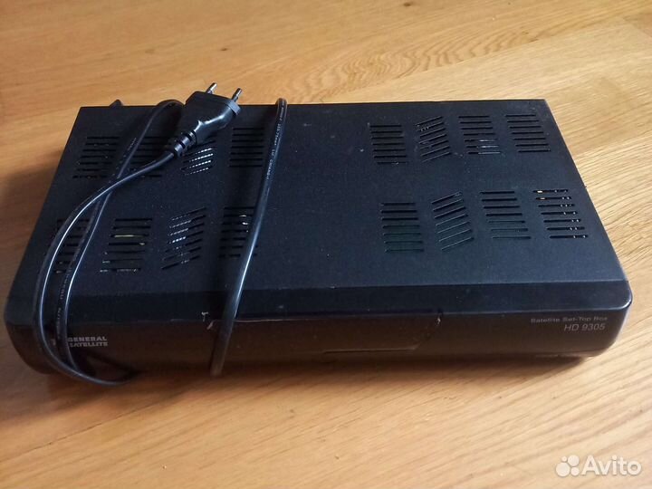 Ресивер триколор и карты к нему