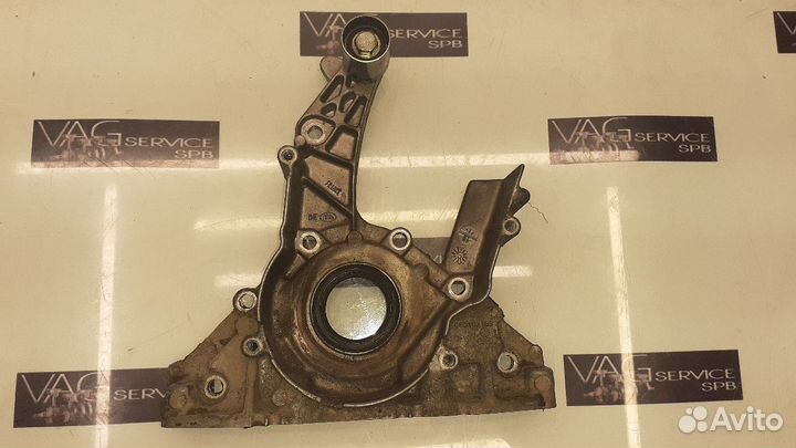 Крышка двигателя передняя VAG VW 2.0 BLY