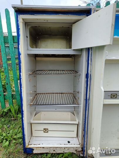 Холодильник бу