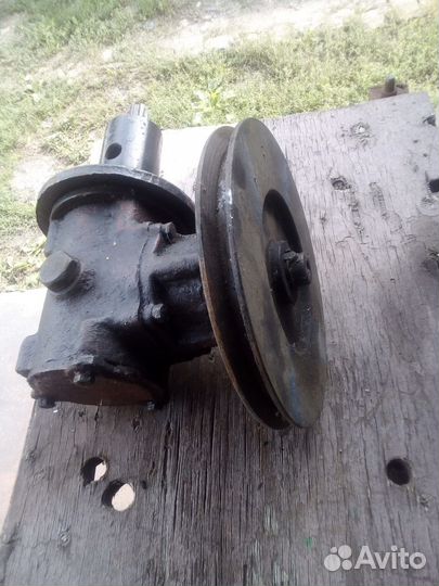 Продаю редуктор угловой к мотоблоку