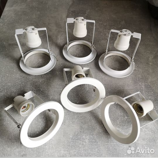 Точечные светильники с керамическим цоколем Е27