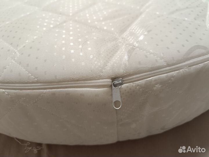 Матрас в круглую кроватку