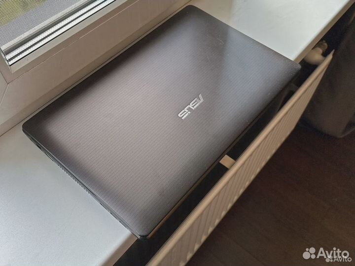Ноутбук Asus k73t на запчасти