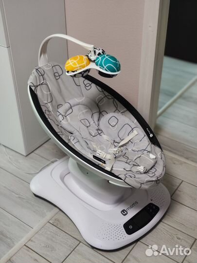 Кресло-качалка 4moms mamaRoo 4.0