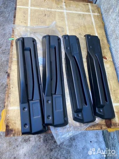 Подлокотники на УАЗ 469,Хантер