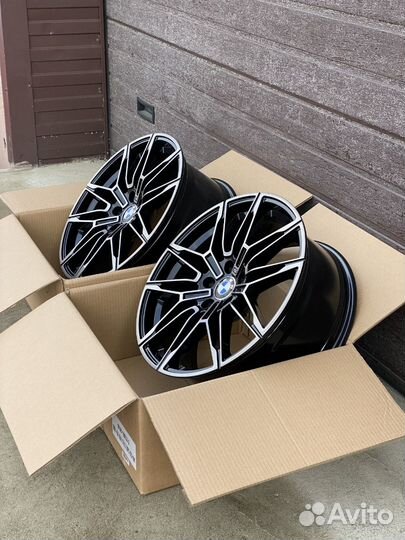 Литые Диски BMW 825M Style R19 5x112 BKF