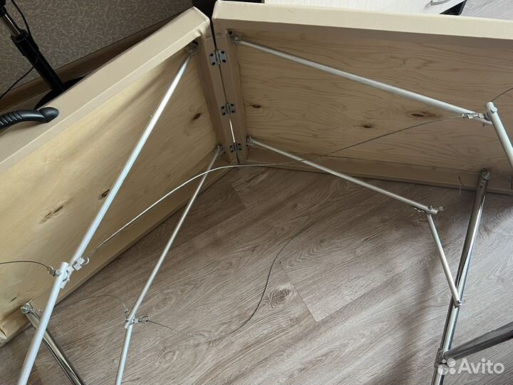 Кушетка для наращивания ресниц и массажа