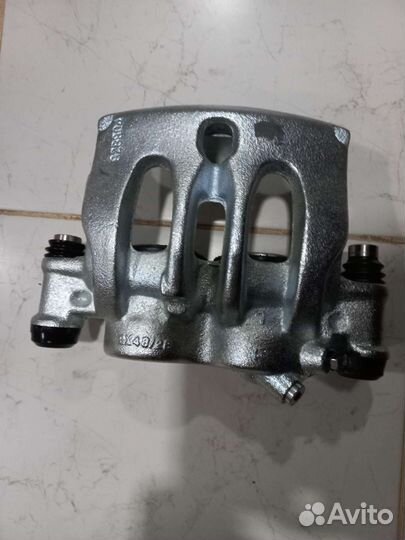 Суппорт brembo на Мерседес Спринтер 906