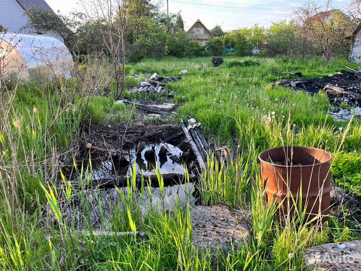 Вывоз хлама мебели мусора уборка участка