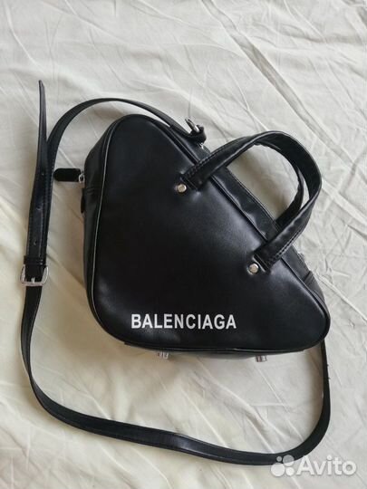 Женская кожаная сумка 