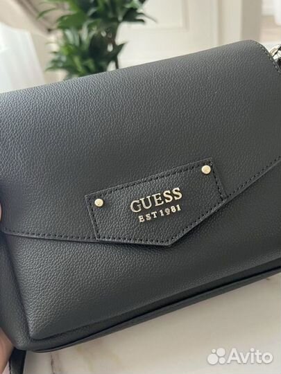 Сумка guess новая