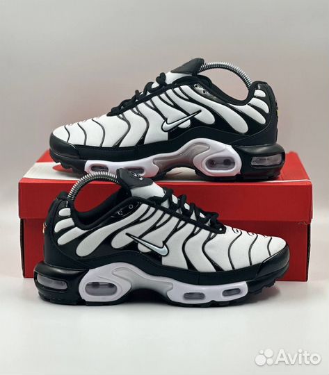 Кроссовки Nike air max tn plus