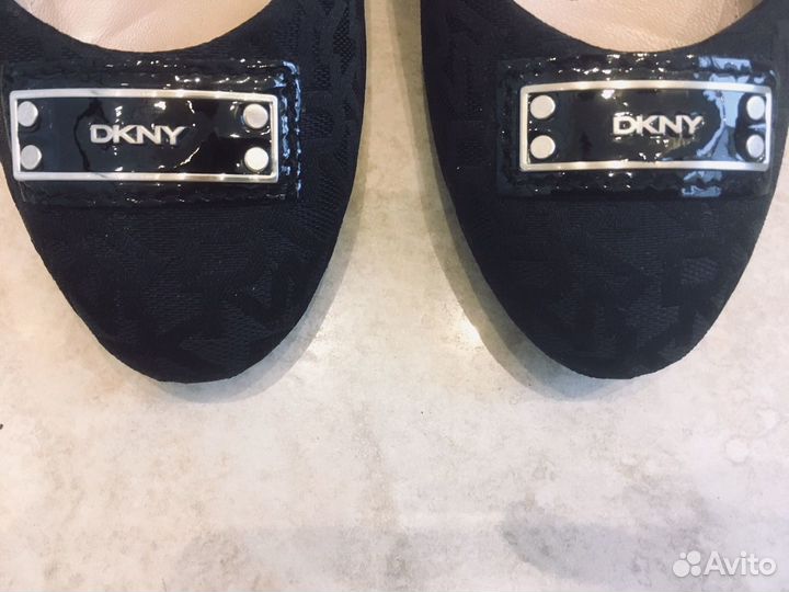 Черные туфли dkny 38.5 оригинал кожа+ жаккард