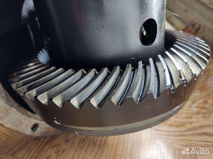 Задний мост Ммс Delica Pe8w