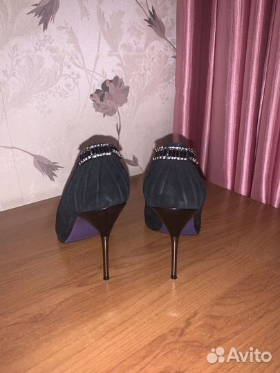 Туфли женские