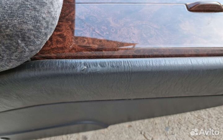 Бардачок подлокотник Crown jzs151(155)