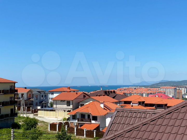 Комната 20 м² в 4-к., 3/3 эт.