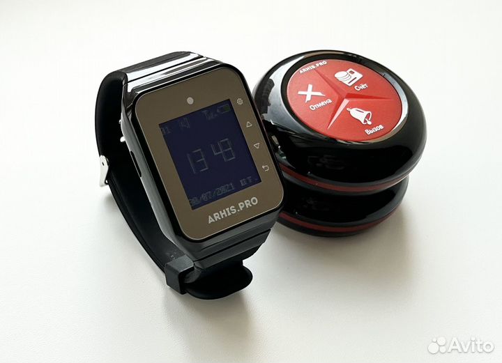 Премиальная кнопка вызова официанта и часы