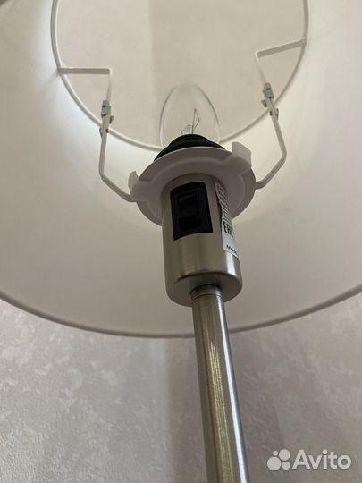 Лампа настольная