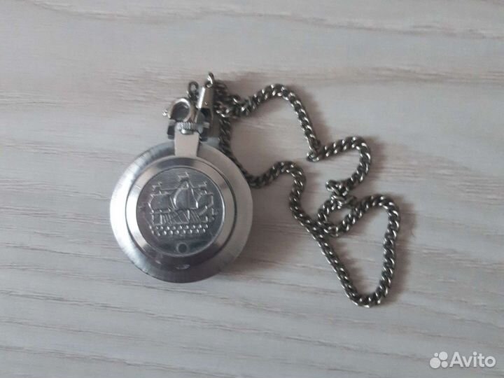 Часы карманные ракета