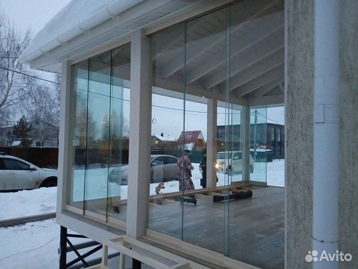 Остекление крыльца