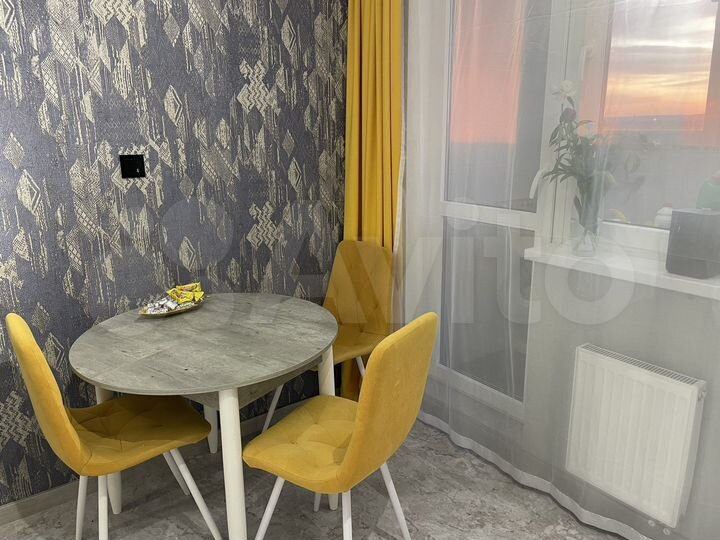 2-к. квартира, 54 м², 11/13 эт.