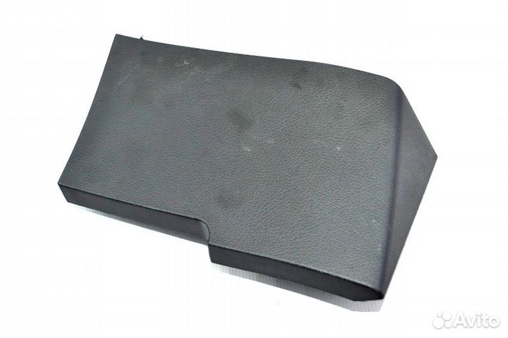 Пластиковая крышка торпеды mercedes-benz Actros MP