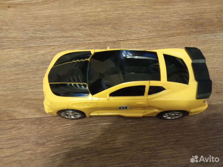 Машина-робот