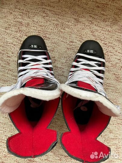 Коньки хоккейные 43 размер