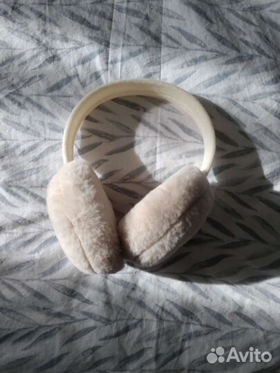 Меховые наушники