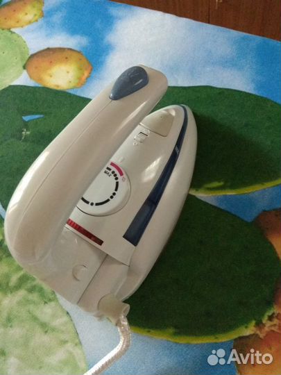 Утюг дорожный новый