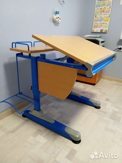 Стол парта для школьника