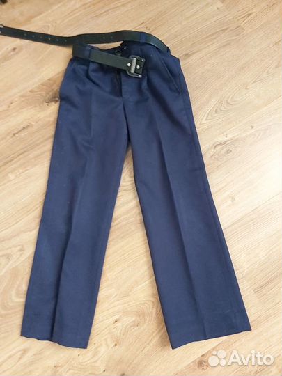 Школьный костюм