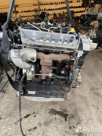 Двигатель в сборе Renault Master 2 рест. 2005