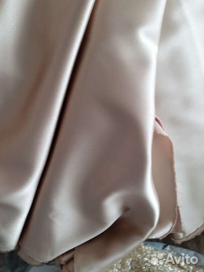 Продам ткань на вечернее или выпускное платье