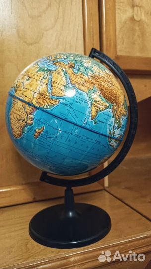 Глобус школьный