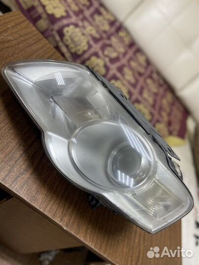 Фара левая Volkswagen Passat B6 галоген 05-10г