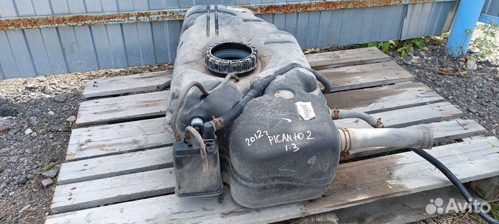 Бак топливный, бензобак Киа Пиканто 2