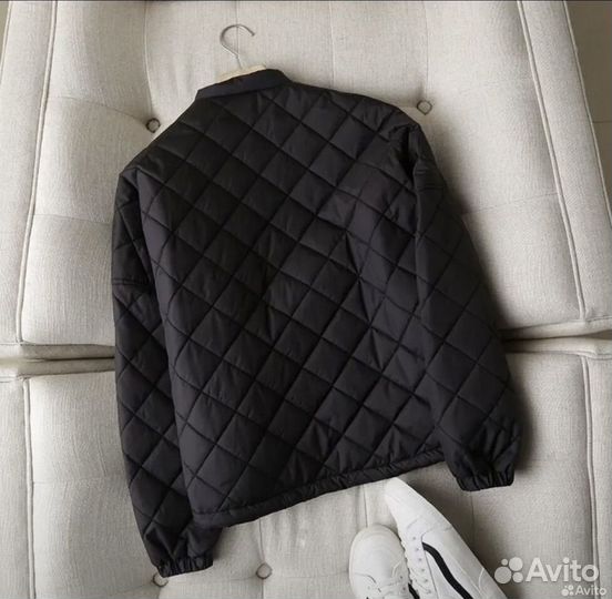 Куртка женская 44